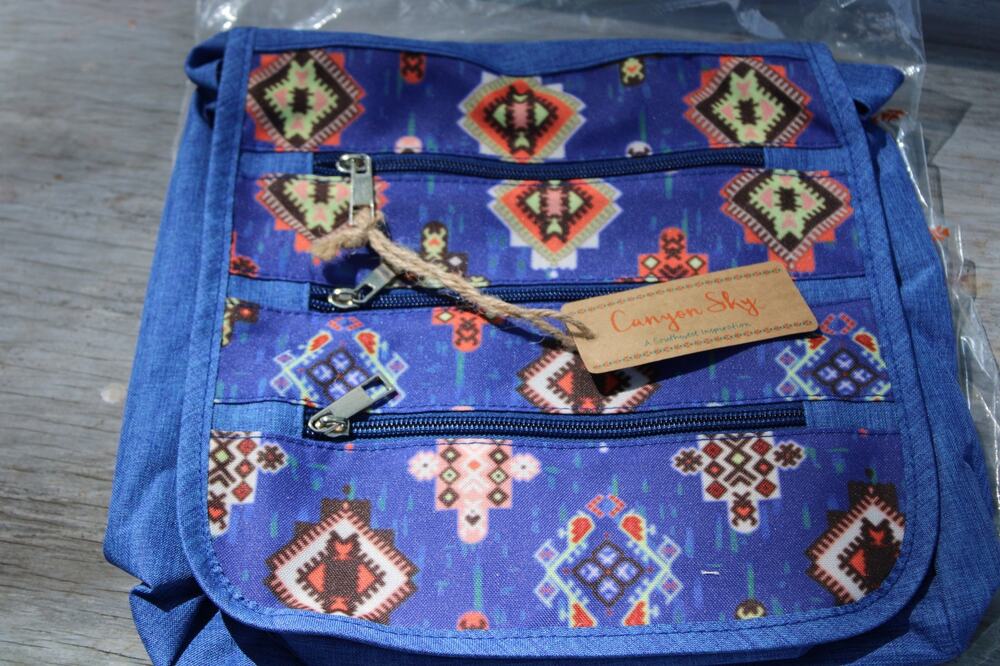 Canyon Sky RFID Bag Front Flap Organization Bag NIB